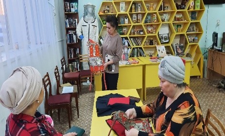 МАСТЕР- КЛАСС «ИСТОРИЯ МОЕГО РОДА В НАГРУДНИКЕ»