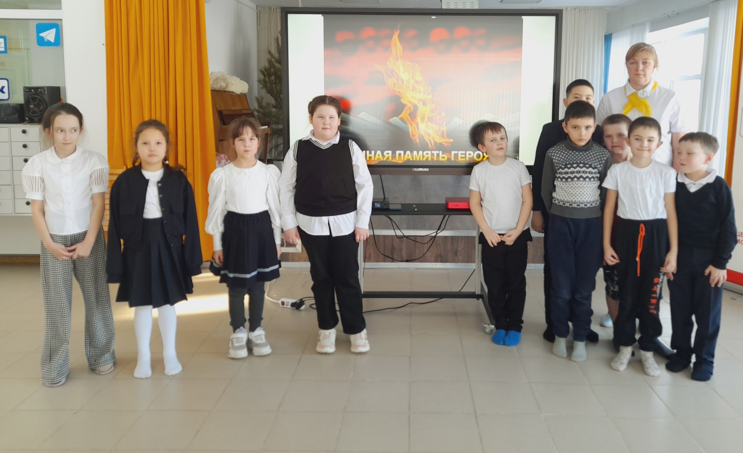 Патриотический час "Маленькие герои большой войны"